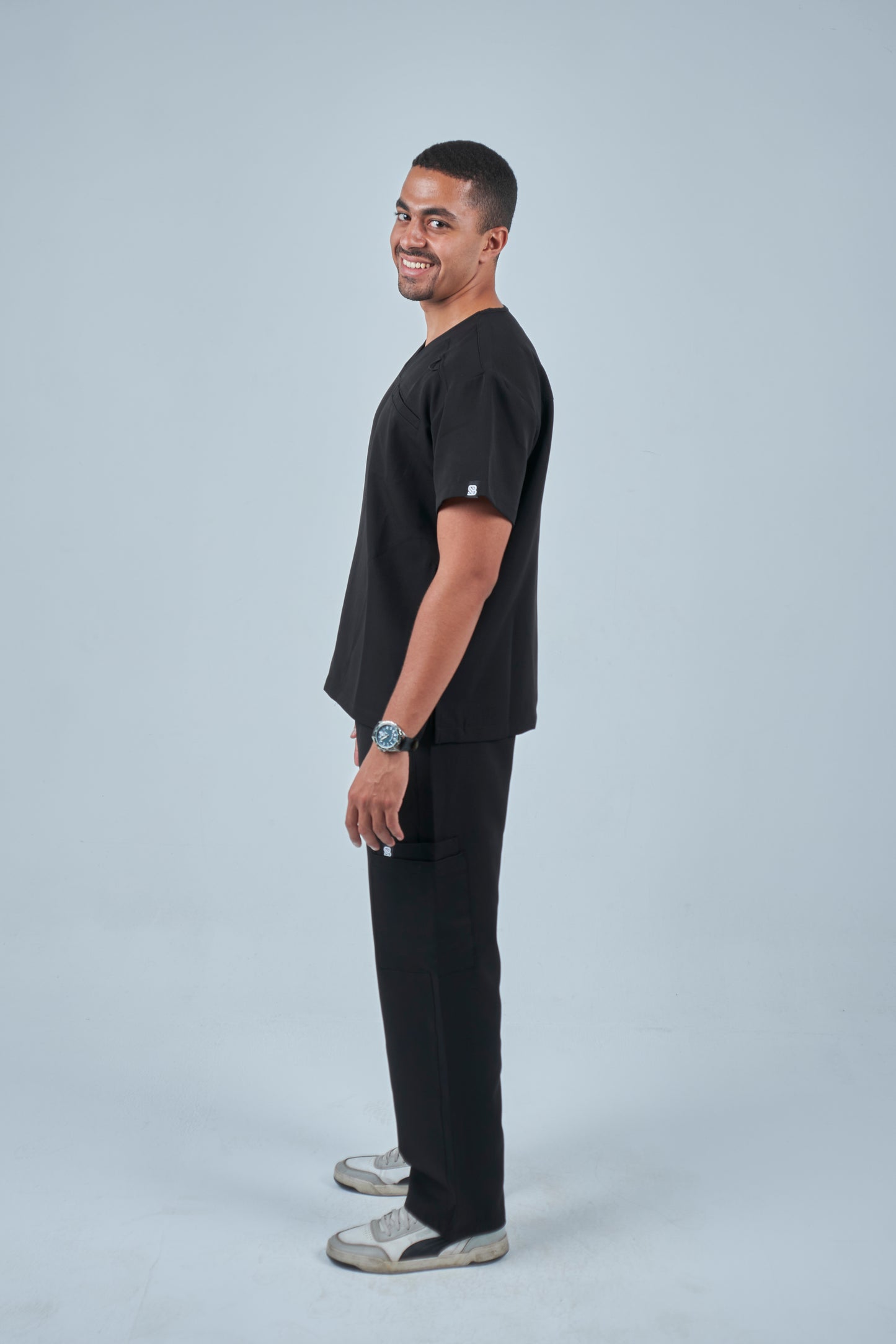 Scrub - Noir Black